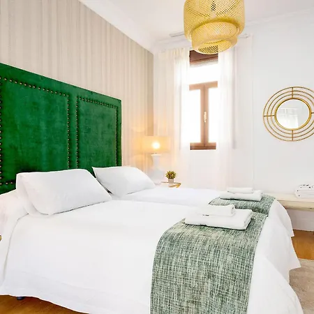 Genteel Home Contratacion Seville Exterior photo